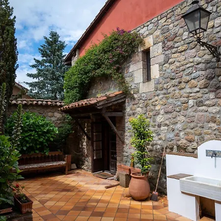 Casa Boutique Cerca De Comillas فيلة